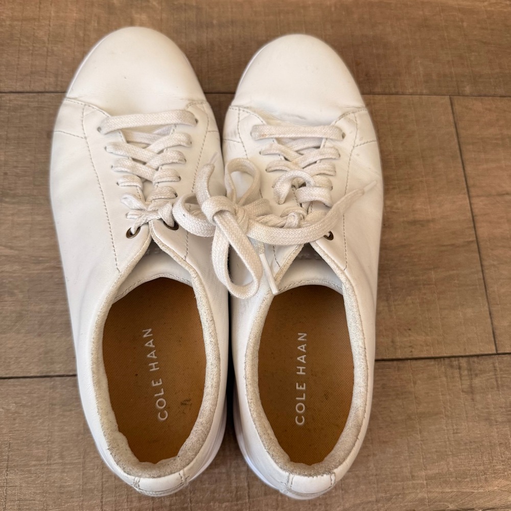 Cole Haan Grand Crosscourt Sneaker Womens 9.5 White Good Leather Lace Up Tennis